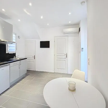 Appartement - *